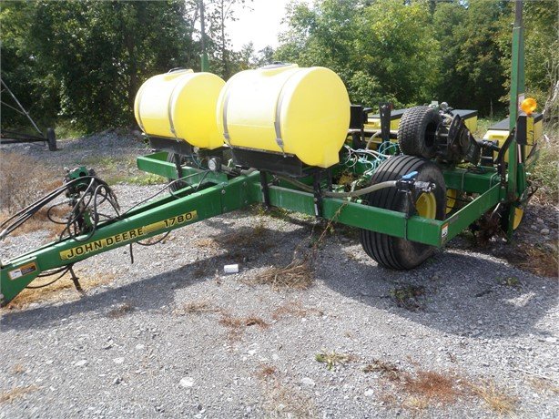 John Deere 1780 6 Row Planter