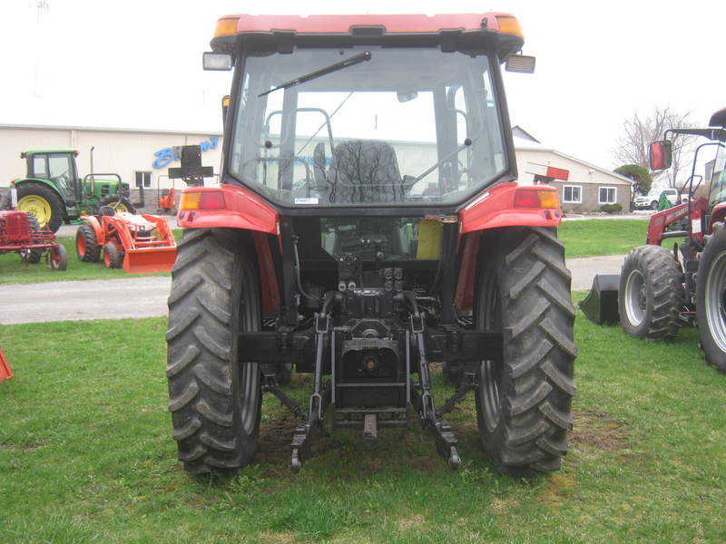 Lfs Credit Finance Solutions Inc We Finance All Types Of Credit 04 Case Ih Jx 1100u Tractor