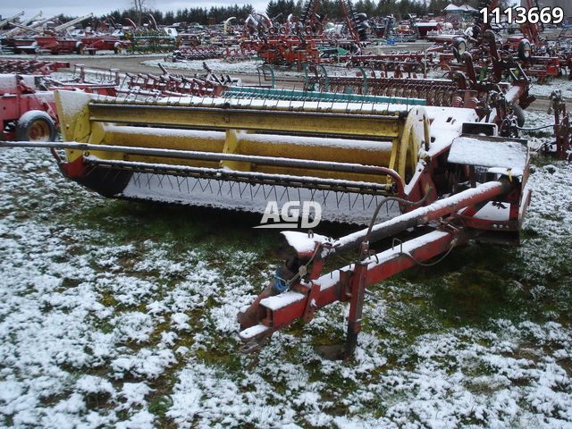 Hay/Forage/Livestock  New Holland 479 Mower Conditioner Photo