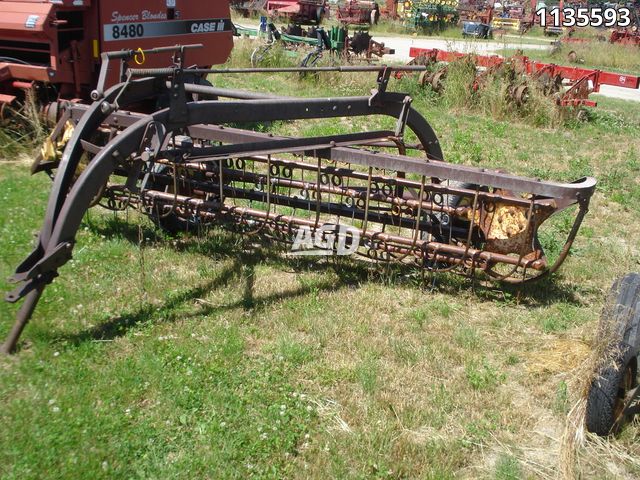 Hay/Forage/Livestock  New Holland 56 Rake Photo