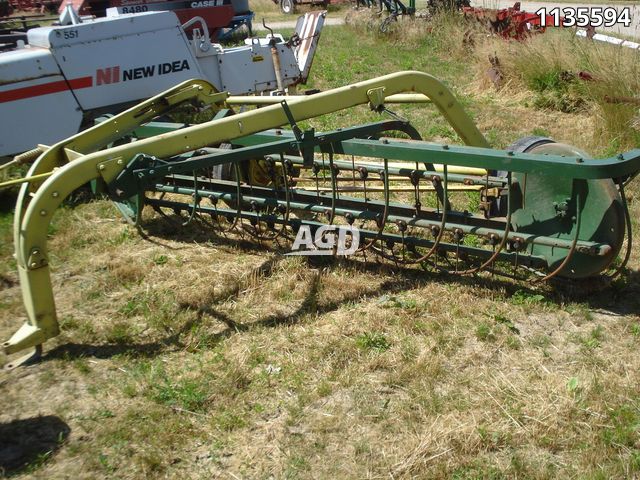 Hay/Forage/Livestock  John Deere 640 Rake Photo