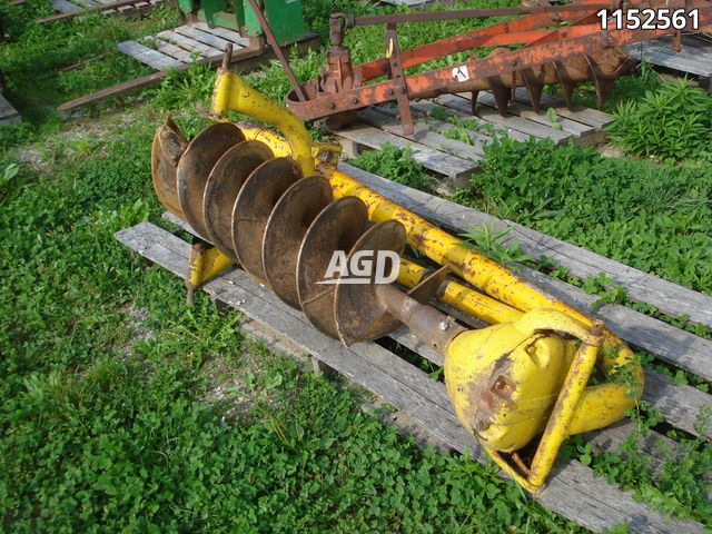 Augers/Conveyers  Danuser 3PTH Post Hole Auger Photo