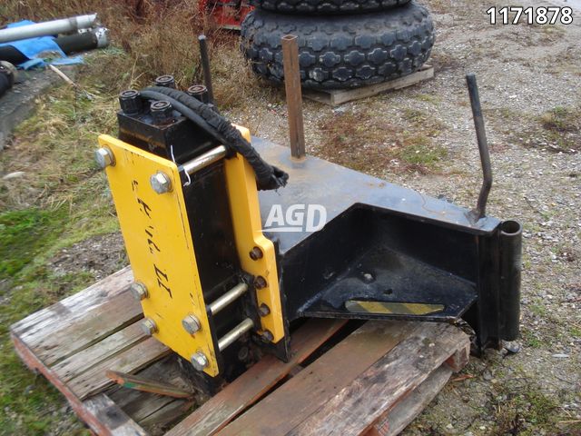 Attachments  Hydraulic Post Driver Photo