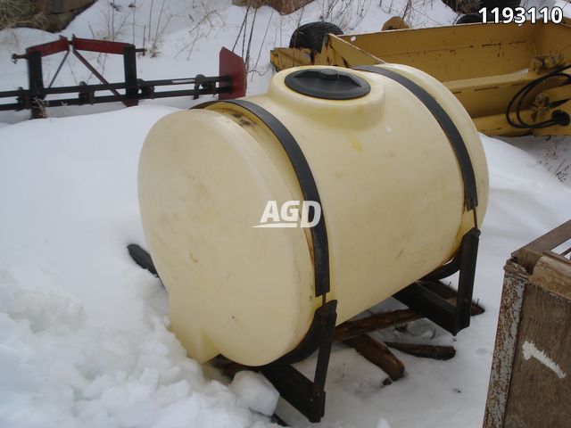 Chemical/Fertilizer Application  100 Gallon Tank Photo