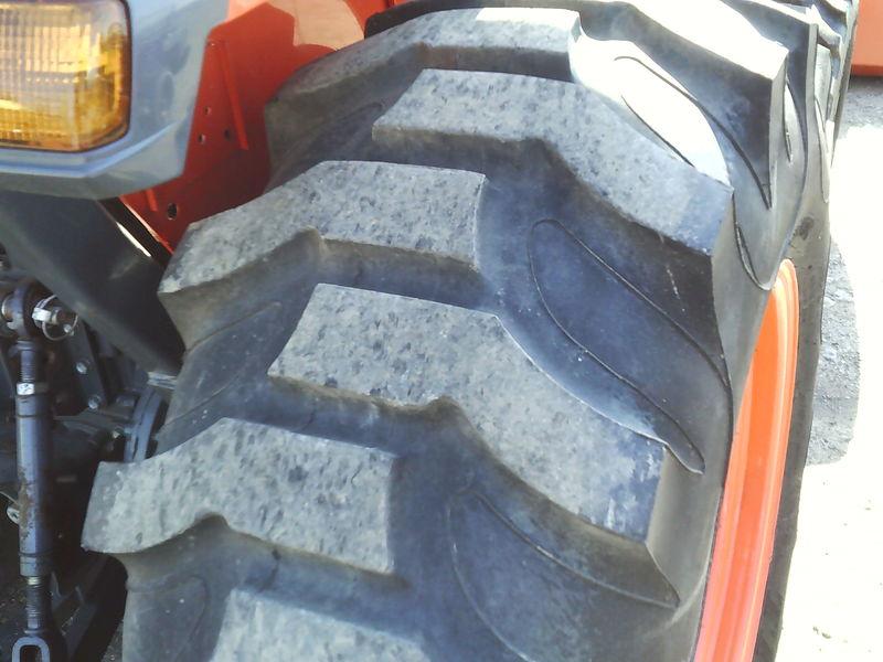 Agriculture  2014 Kubota L4701 Tractor - We Finance All Types of Credit! Photo