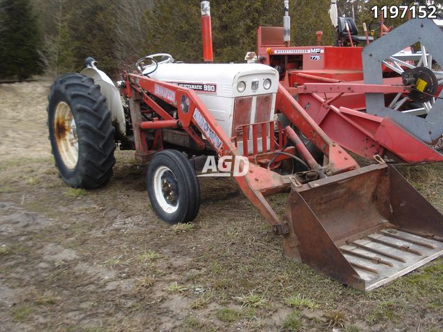 Tractors  David Brown 990 Tractor Photo