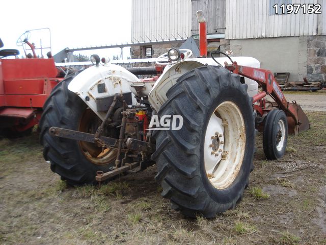 Tractors  David Brown 990 Tractor Photo