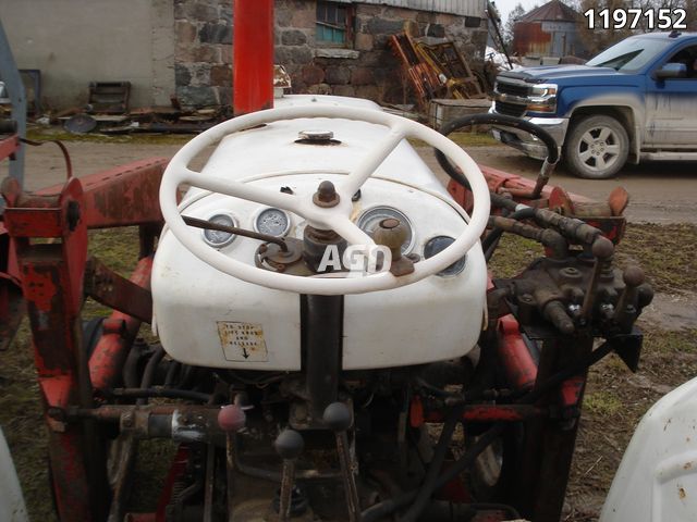 Tractors  David Brown 990 Tractor Photo