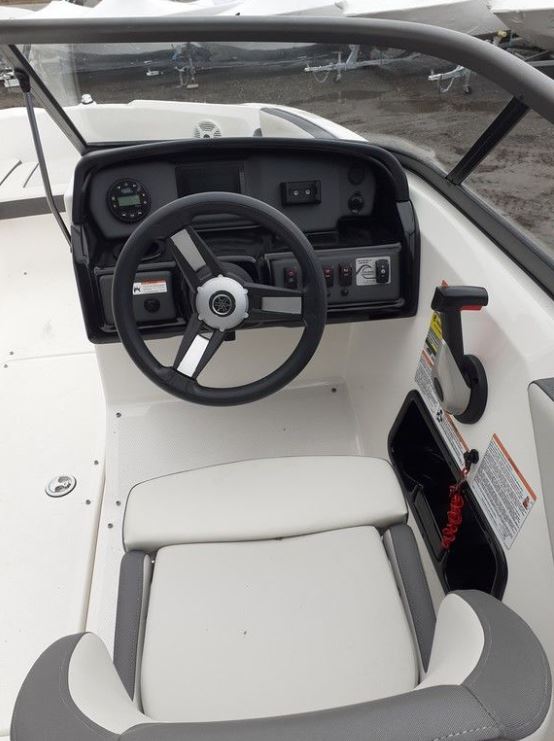 Boats  2021 Yamaha Marine AR190 Bow Rider Photo