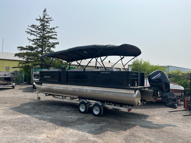 Princecraft Boats  Used 2022 Princecraft Sportfisher 25 LX Pontoon Boat Photo