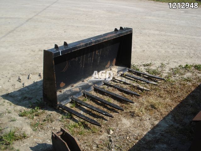 Attachments  5ft Manure Fork Photo