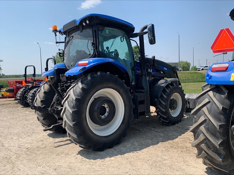 Agriculture  2019 NEW HOLLAND T6.155 TRACTOR AND LOADER - We Finance All Types of Credit! Photo