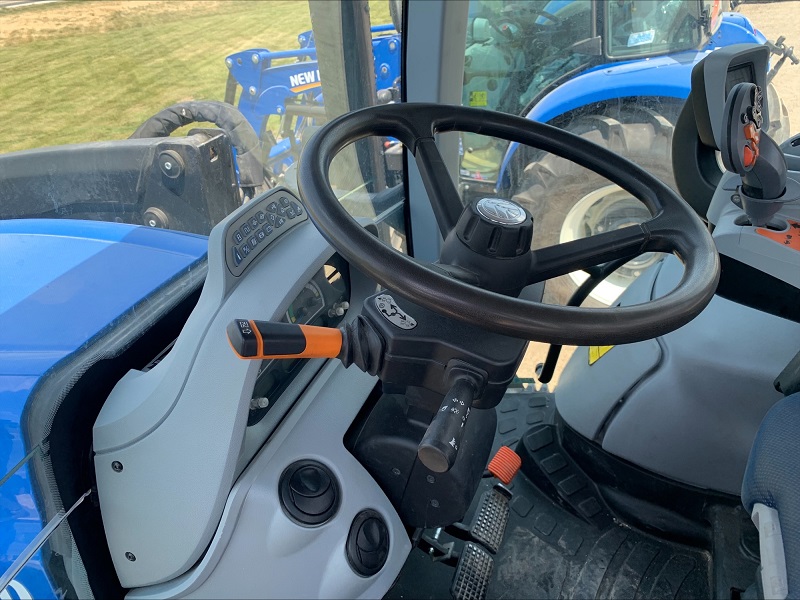 Agriculture  2019 NEW HOLLAND T6.155 TRACTOR AND LOADER - We Finance All Types of Credit! Photo