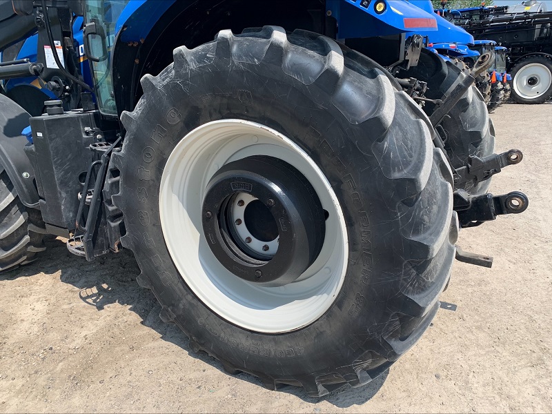 Agriculture  2019 NEW HOLLAND T6.155 TRACTOR AND LOADER - We Finance All Types of Credit! Photo