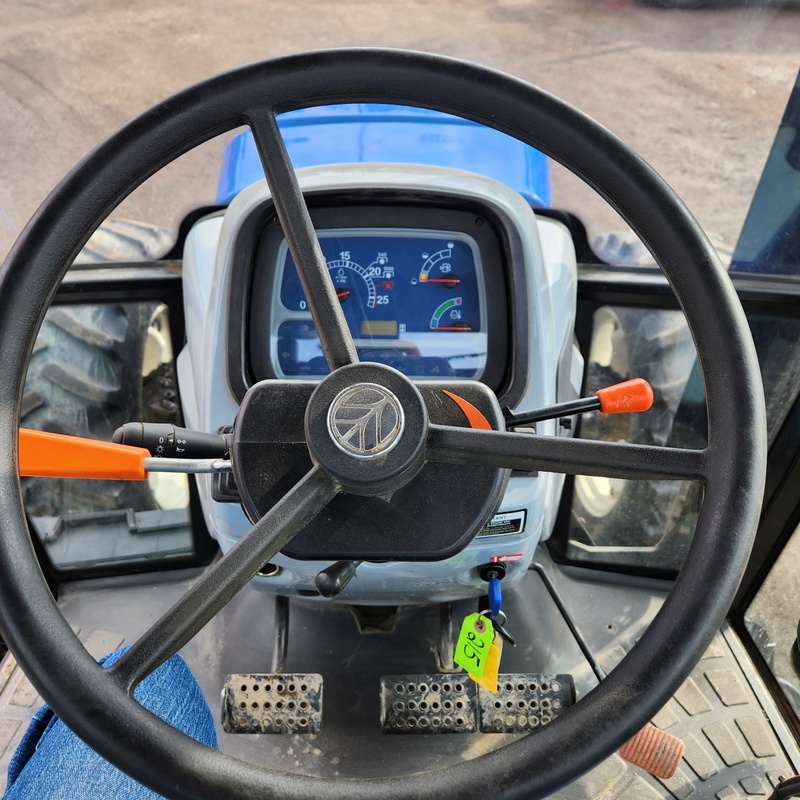 Agriculture  2014 New Holland TS6.140 Tractor - We Finance All Types of Credit! Photo