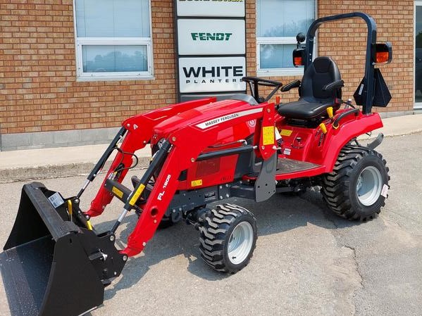 Massey Ferguson GC1725M Compact Tractor with Loader