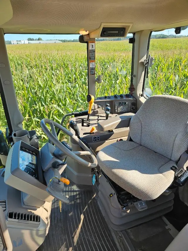 Agriculture  2018 John Deere 6120M Tractor - We Finance All Types of Credit! Photo