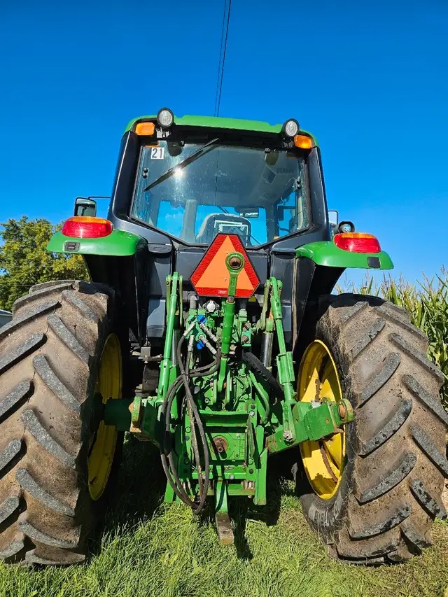 Agriculture  2018 John Deere 6120M Tractor - We Finance All Types of Credit! Photo