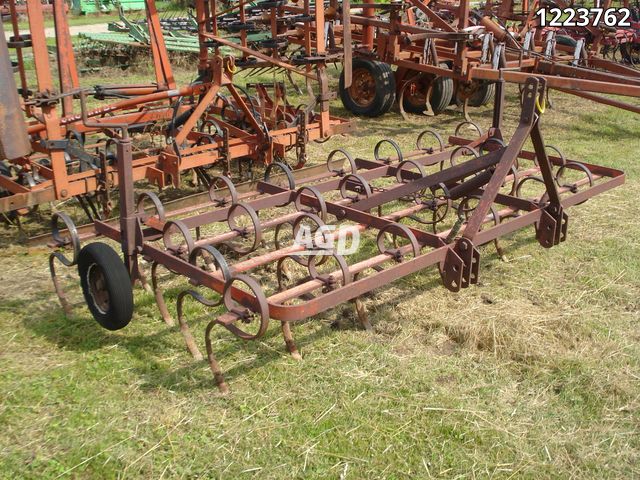 Tillage - Cultivators  9ft Cultivator Photo