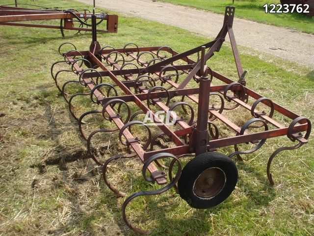 Tillage - Cultivators  9ft Cultivator Photo