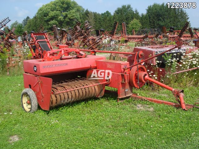 Massey Ferguson 12 Square Baler - Small Add as favourite