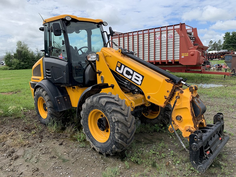 Landscape & Construction  2019 JCB TM220 ARTICULATED TELESCOPIC WHEEL LOADER - We Finance All Types of Credit! Photo