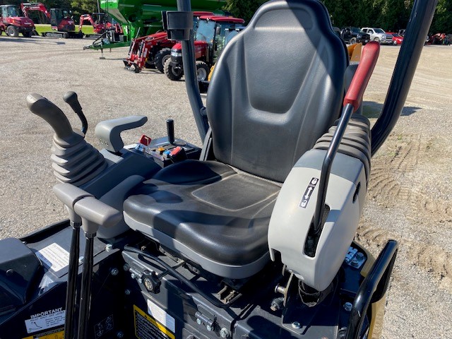Landscape & Construction  2021 JOHN DEERE 17G COMPACT EXCAVATOR - We Finance All Types of Credit! Photo