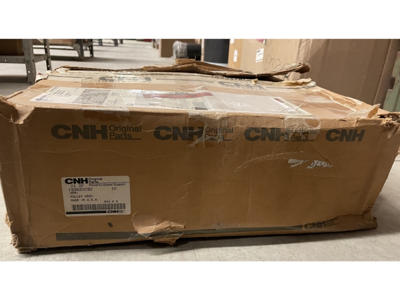 CASH IH COMBINE PULLEY ASSEMBLY