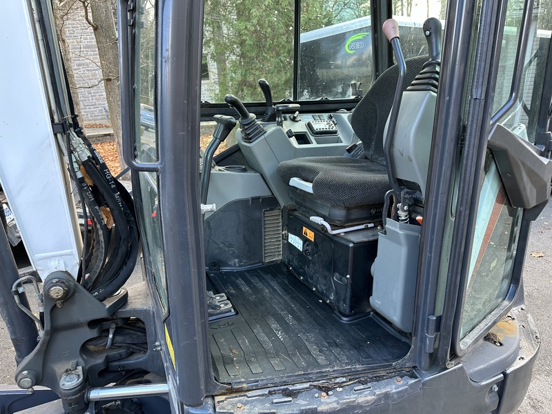 Landscape & Construction  2018 Bobcat E32 Excavator Package - We Finance All Types of Credit! Photo