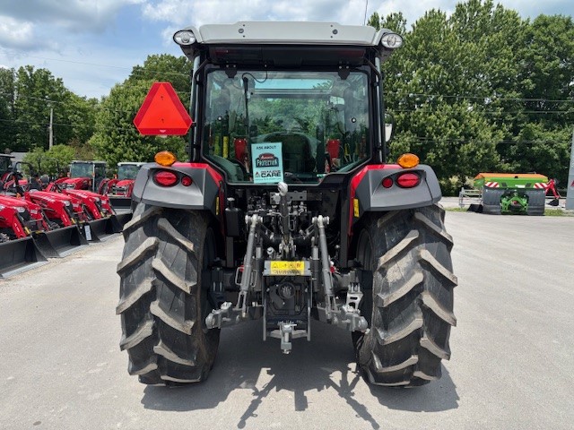 Tractors  Massey Ferguson 4707 Photo