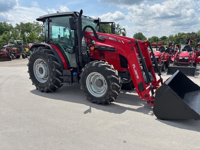 Tractors  Massey Ferguson 4707 Photo