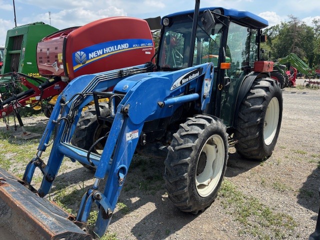 New Holland  TN70DA Tractor & Loader
