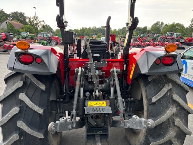 Tractors  Massey Ferguson 4710 Tractor and Loader Photo