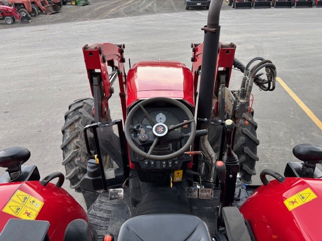 Tractors  Massey Ferguson 4710 Tractor and Loader Photo
