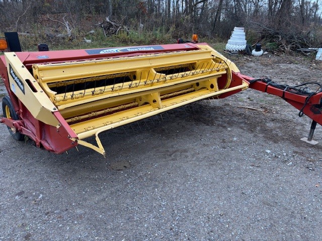 New Holland 1465 Haybine