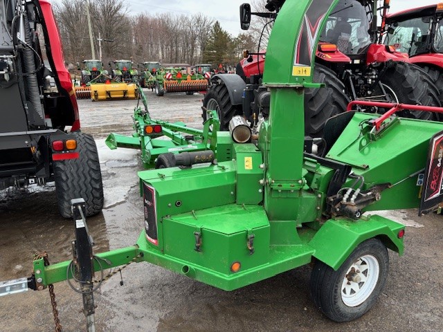 Wallenstein 7 Inch Wood Chipper / Shreder