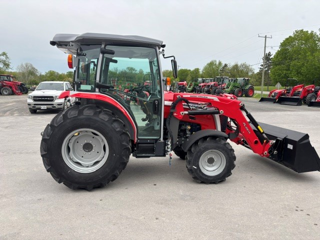Tractors  Massey Ferguson 2M.60 H Tractor & Loader Photo