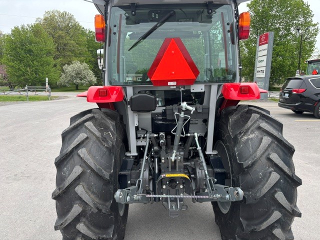 Tractors  Massey Ferguson 2M.60 H Tractor & Loader Photo