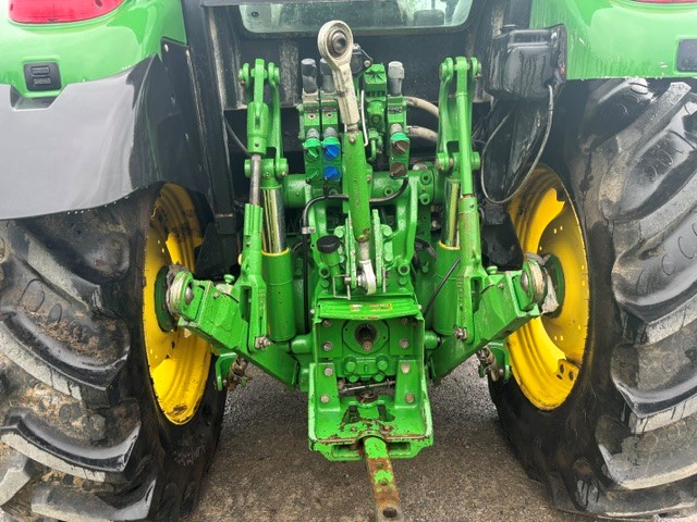 Tractors  John Deere 5125R Tractor and Loader Photo