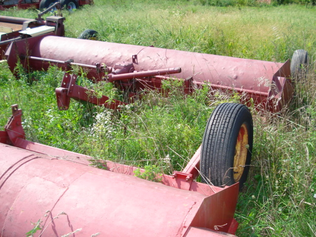 Harvesting Equipment  Farmhand Crop Chopper Photo