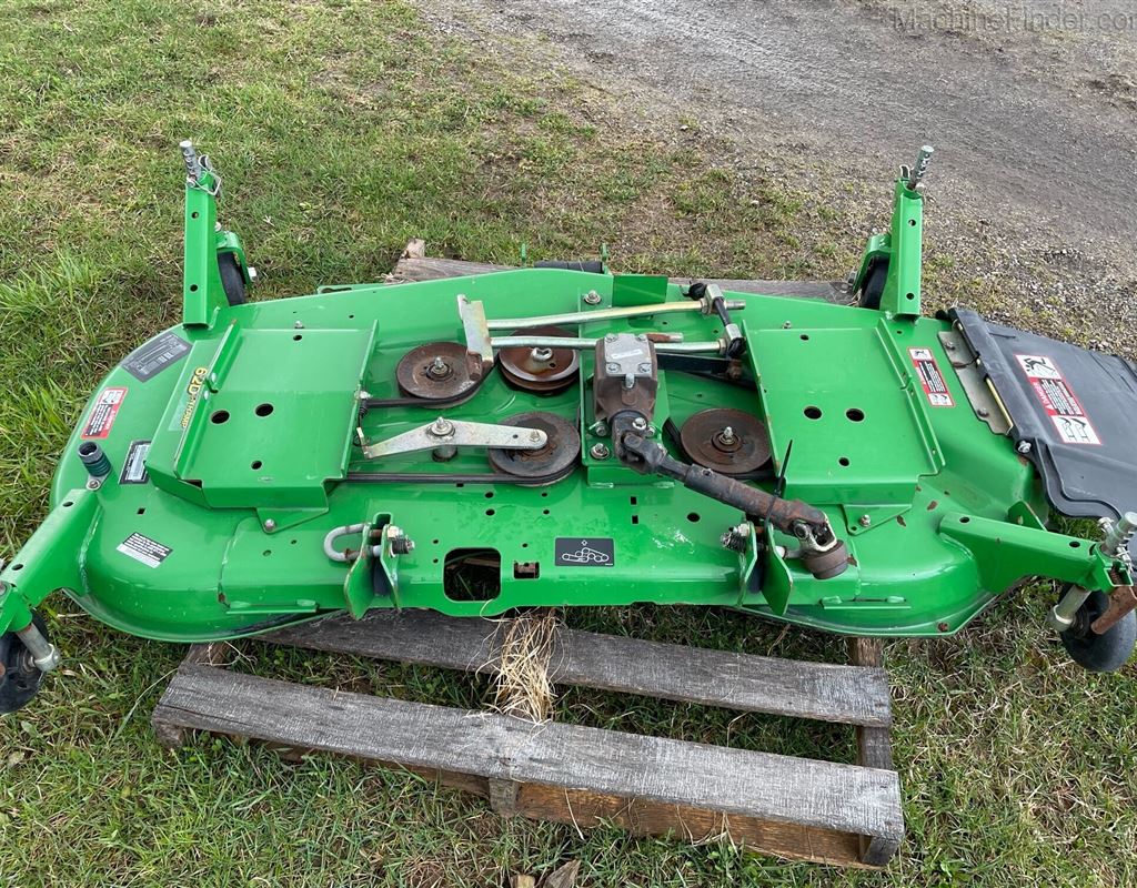 Attachments & Implements  2011 JOHN DEERE 62D Mower Deck Photo