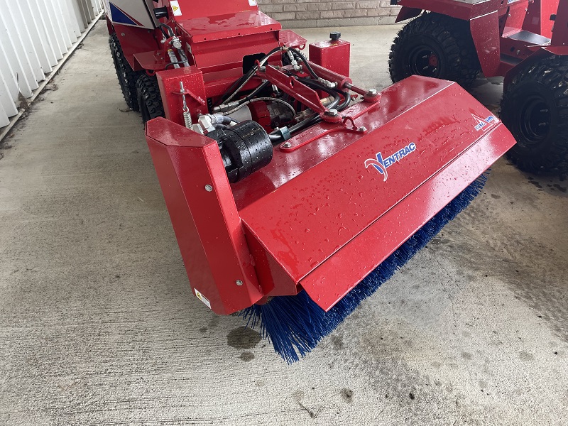 2021 VENTRAC NJ380 SIDEWALK SNOW BROOM