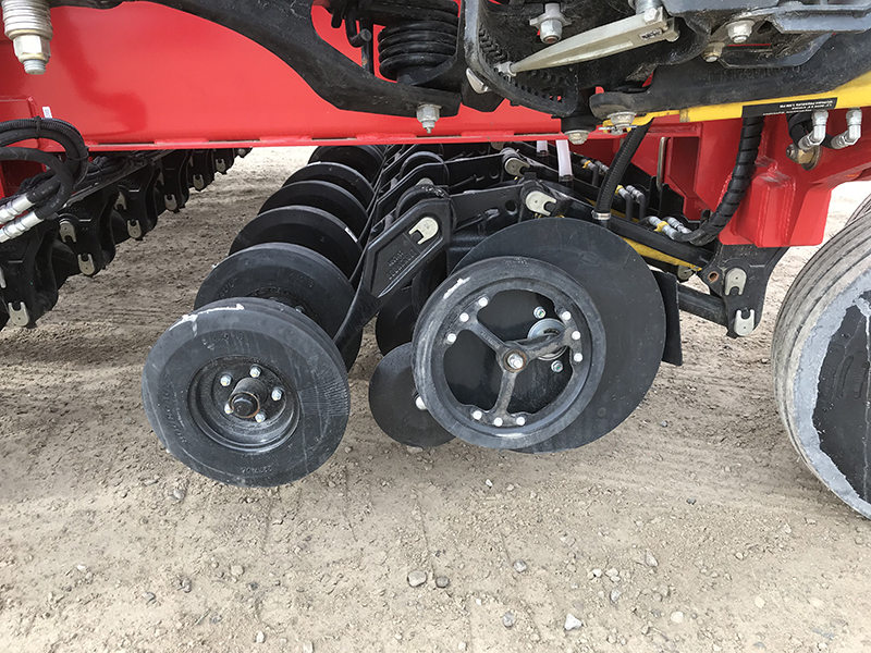 2021 BOURGAULT 3820-40 AIR DRILL WITH L8350 AIR CART