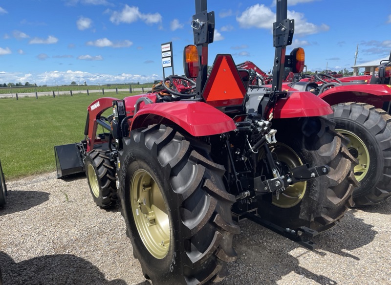 2022 YANMAR YT347 TRACTOR WITH LOADER