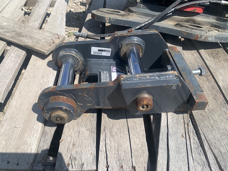 2019 AMI CATEGORY 50 MECHANICAL WEDGE COUPLER