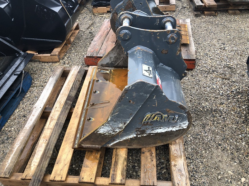 2021 AMI 36" DITCH CLEANING BUCKET