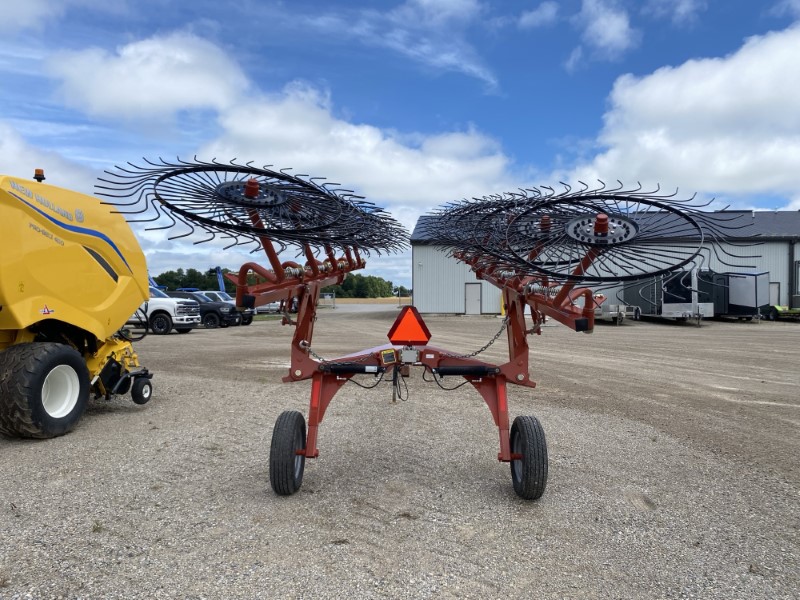 2022 PEQUEA MCR10 WHEEL RAKE ***SPECIAL PRICING***