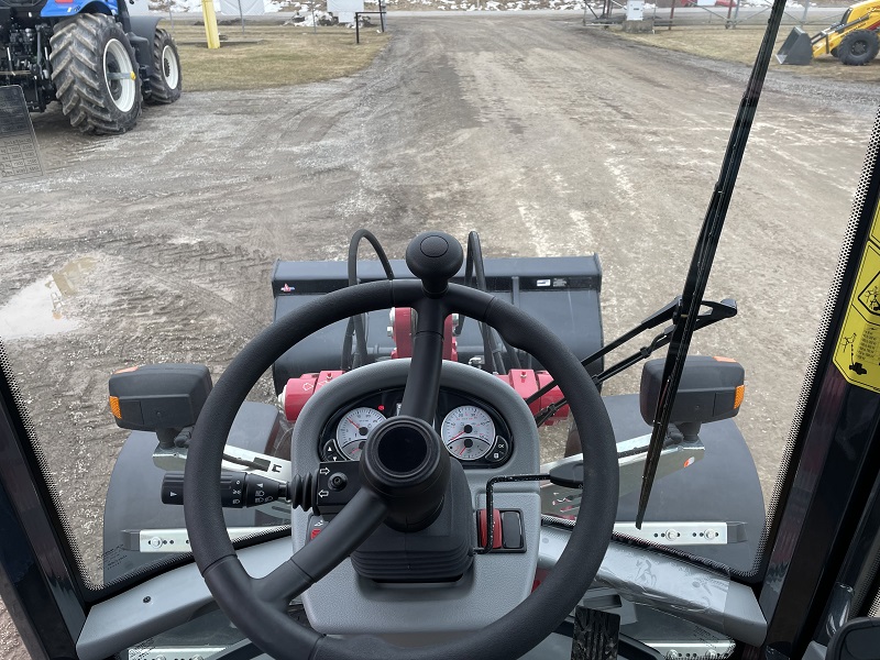 2023 YANMAR V8 WHEEL LOADER