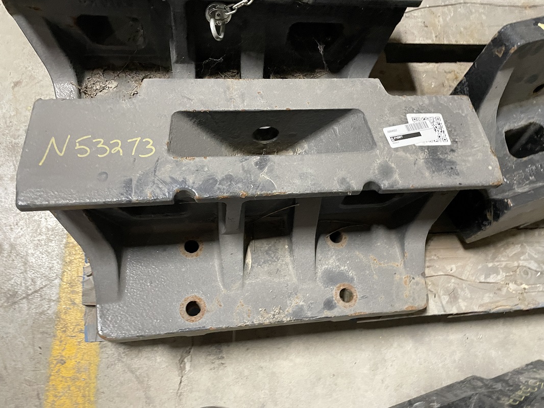 2019 FRONT WEIGHT BRACKET FOR CASE IH FARMALL UTILITY SERIES TRACTORS