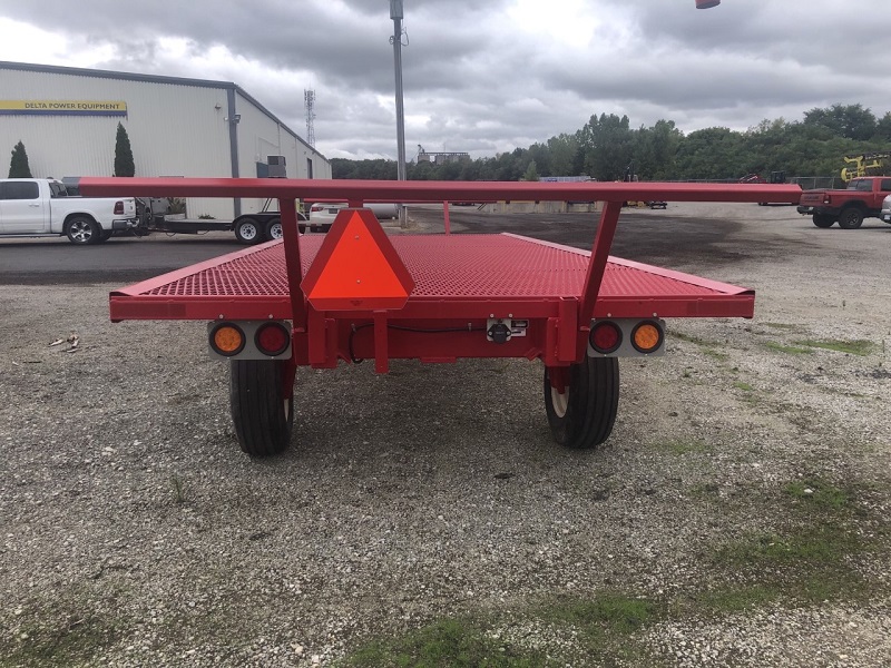 2022 CREEKBANK 8.5X20 BALE WAGON